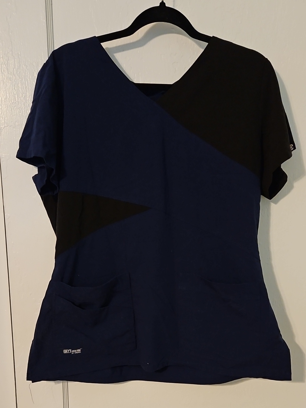 Greys Anatomy Navy and Black Colorblock V-Neck Women's Scrub Top